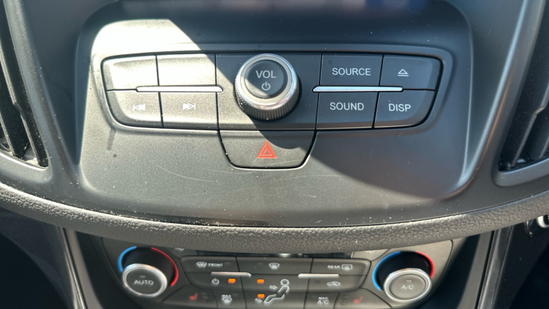 Ford Kuga 2.0 TDCi Titanium 5dr 2WD Diesel Estate